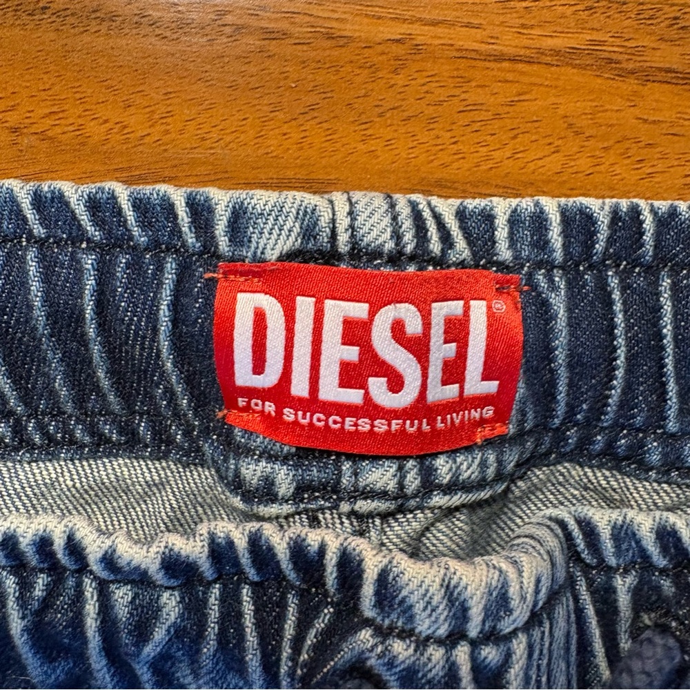 Diesel D-Axfor Snap Side Denim Shorts Size M (30–34) Logo Y2K Streetwear Baggy - Picture 6 of 12